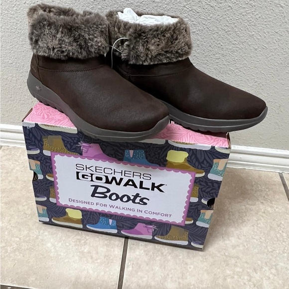 SKECHERS ON THE GO JOY SNOW BOOT Ladies size 8 - Picture 7 of 9